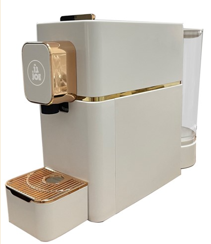 מכונת קפסולות קפה ג'ו DELUXE לבנה + מקציף חלב ג'ו קלאסיקו קרמה