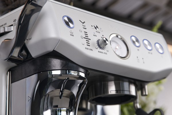 מכונת קפה Barista Express® Impress SES876SST